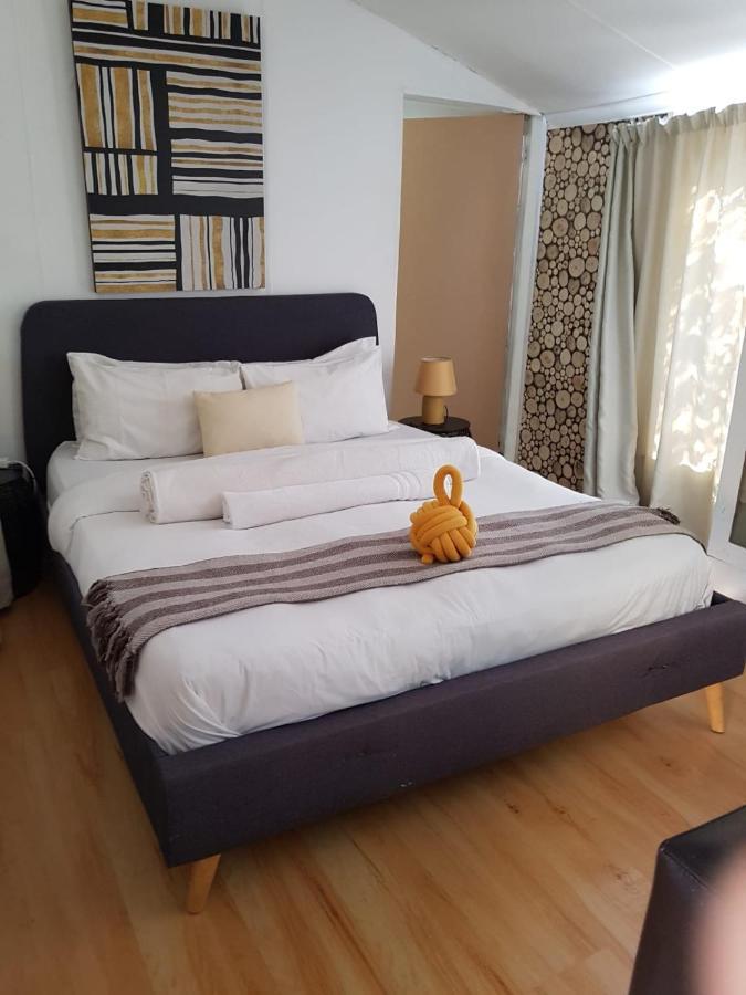 Corgi Guest House Йоганнесбурґ Екстер'єр фото